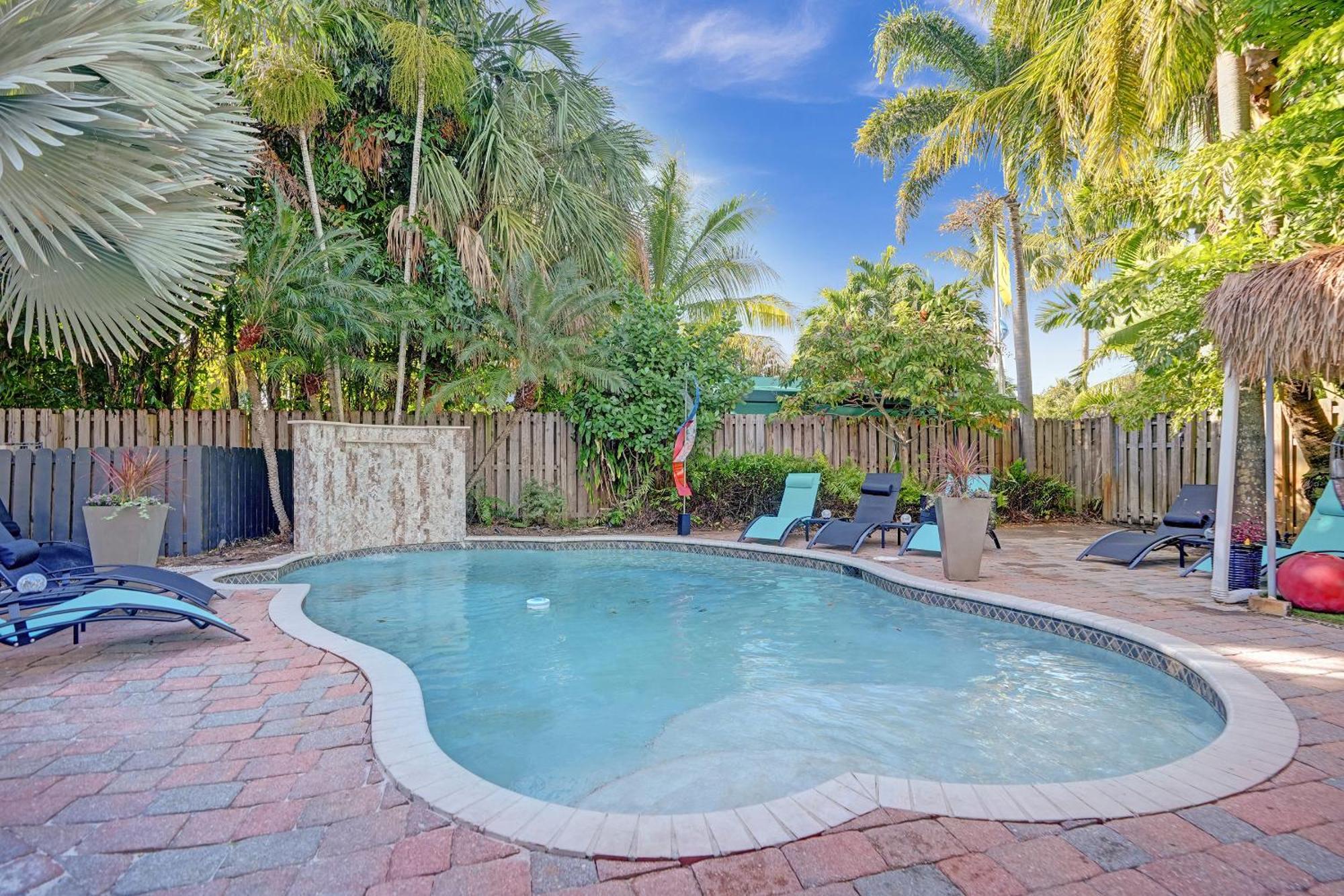 Kiki 3 - Men'S Clothing Optional Guest Houses Wilton Manors Bagian luar foto
