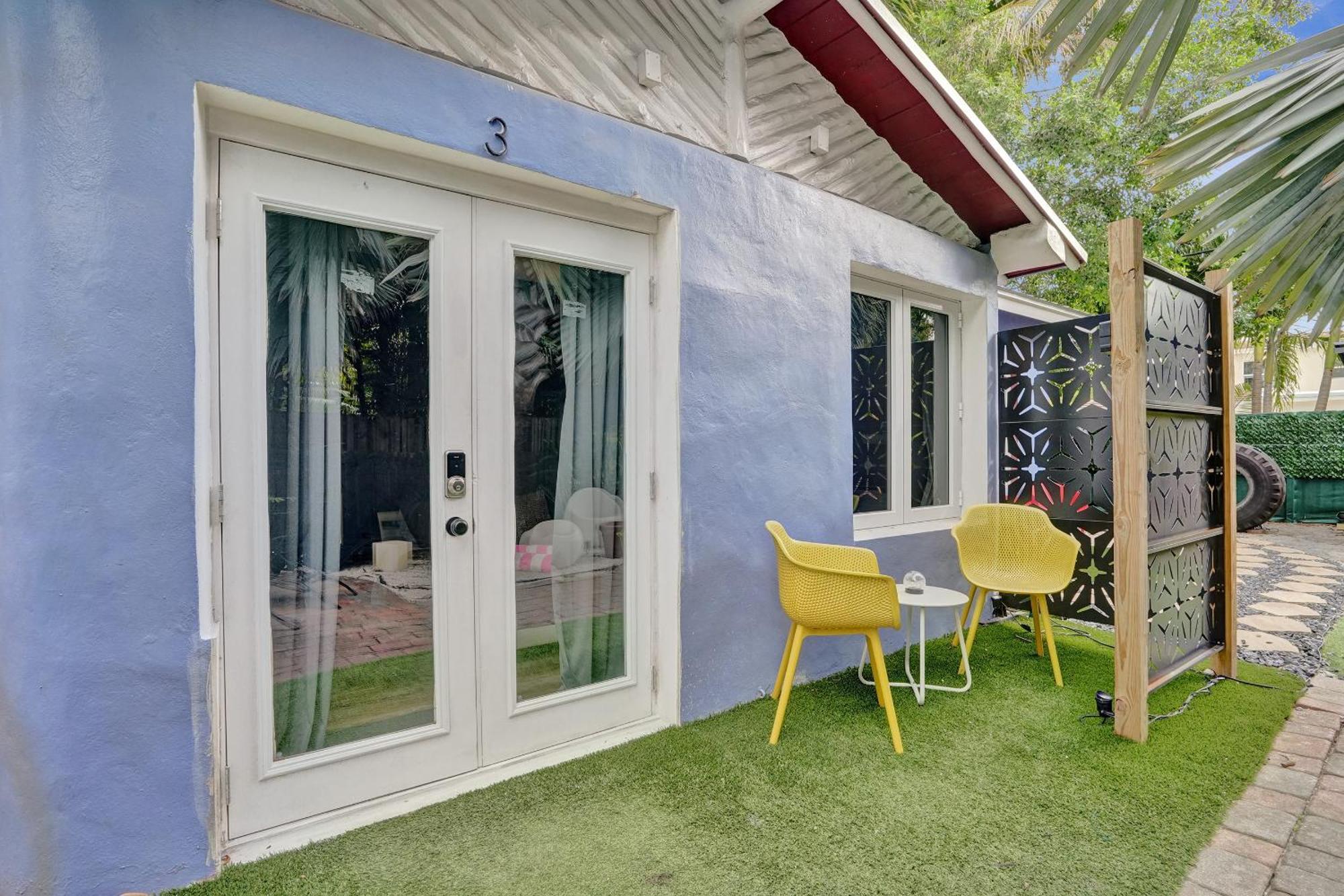 Kiki 3 - Men'S Clothing Optional Guest Houses Wilton Manors Bagian luar foto